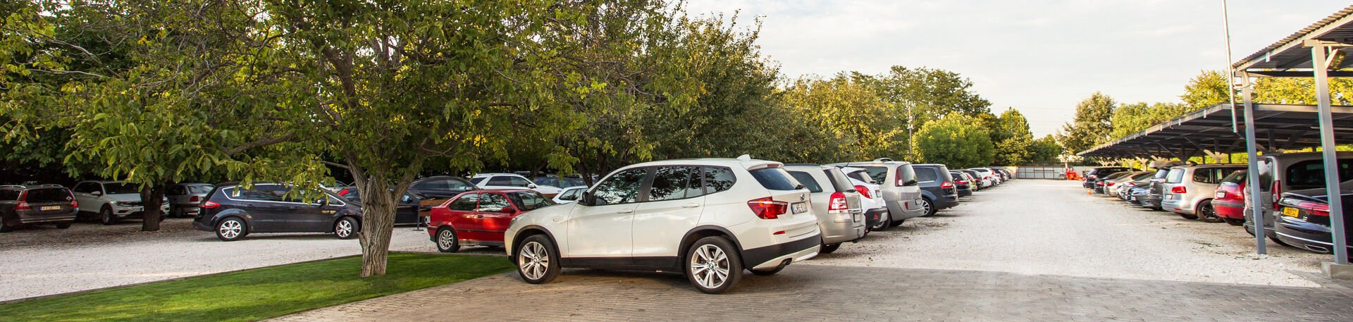 5 tipp a Liszt Ferenc repülőtér parkolóinak költséghatékony használatához