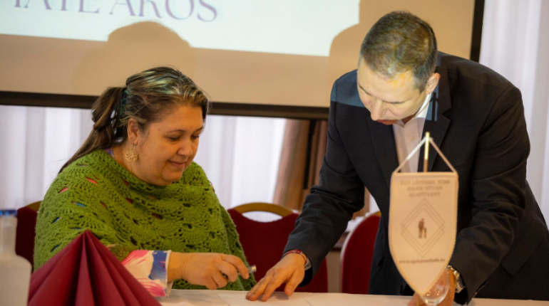 Fogadj örökbe egy családot! - Hírességek összefogása a jó ügyért