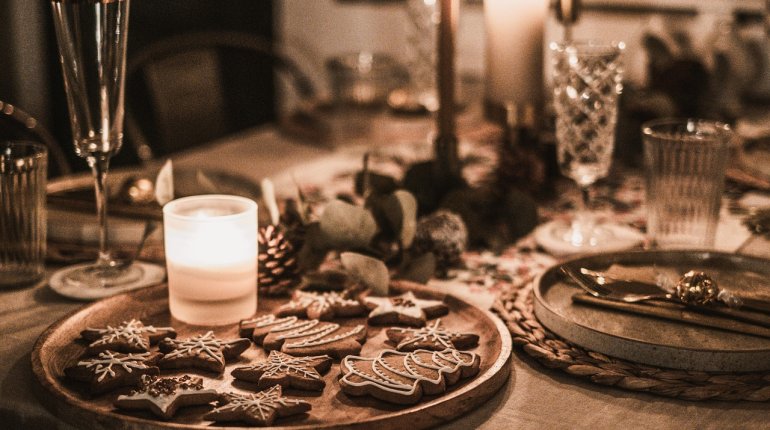 Ünnepi édességcunami - Így úszhatod meg fogszuvasodás nélkül