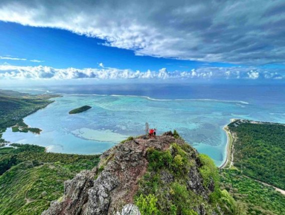 Víz alatti vízesés és hétszínű föld – Mauritius lenyűgöző titkai